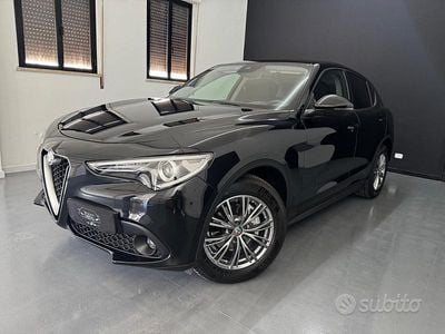 Begagnad Alfa Romeo Stelvio 190 HK (139 kW) 2021 Svart SUV