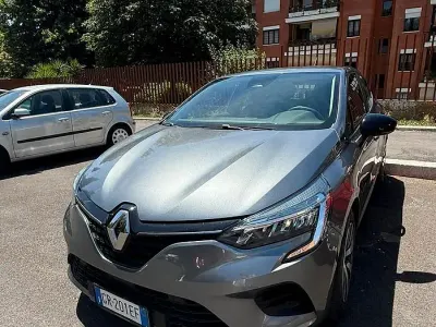 Usata Renault Clio 2023 Grigio Utilitaria