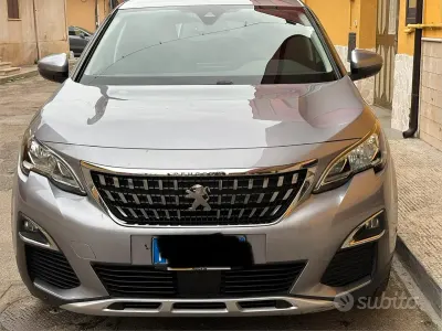 Usata Peugeot 3008 131 CV (96 kW) 2018 SUV