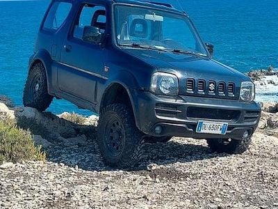 Usata Suzuki Jimny 86 CV (63 kW) 2007 Blu SUV