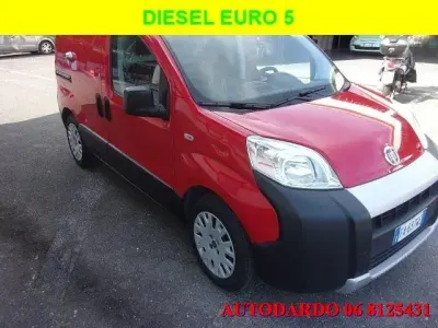 Usata Fiat Fiorino 74 CV (54 kW) 2015 Rosso Monovolume