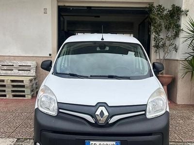 Usata Renault Kangoo 116 CV (85 kW) 2020 Bianco Monovolume