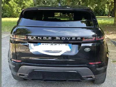 Usata Land Rover Range Rover evoque SE Dynamic 163 CV (119 kW) 2024 Nero SUV