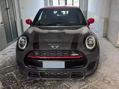 Usata Mini John Cooper Works 231 CV (169 kW) 2021 Grigio Utilitaria