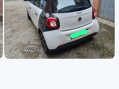 Begagnad Smart ForFour 64 HK (47 kW) 2016 Vit Halvkombi
