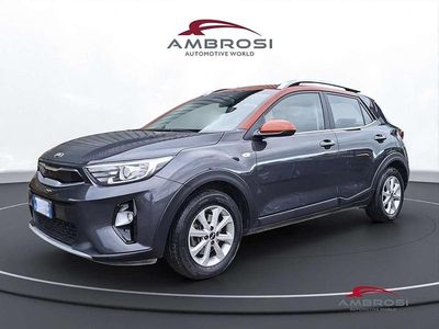 Usata Kia Stonic Style 120 CV (88 kW) 2019 Grigio SUV