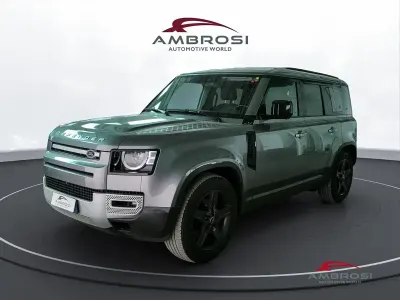 Usata Land Rover Defender SE Dynamic 400 CV (294 kW) 2021 Grigio SUV