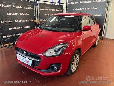 Usata Suzuki Swift Cool 83 CV (61 kW) 2021 Rosso Utilitaria