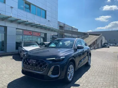 Usata Audi Q5 S-Line 204 CV (150 kW) 2026 Grigio SUV