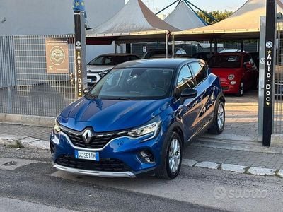 Usata Renault Captur Intens 115 CV (84 kW) 2020 Blu SUV