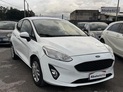 Usata Ford Fiesta Trend 85 CV (62 kW) 2020 Bianco Utilitaria