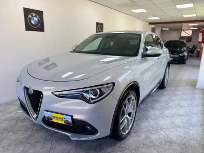 Usata Alfa Romeo Stelvio Veloce 210 CV (154 kW) 2019 Grigio SUV