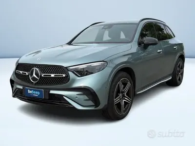 Usata Mercedes GLC220 AMG Line Premium 197 CV (144 kW) 2025 Verde SUV