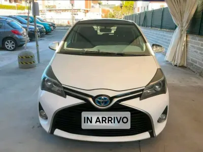 Usata Toyota Yaris Hybrid