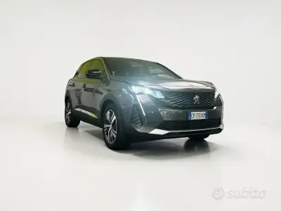 Usata Peugeot 3008 Allure 200 CV (147 kW) 2023 Grigio SUV