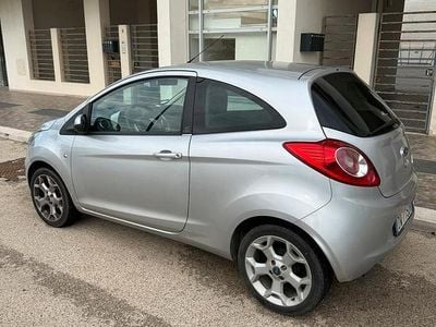 Grigio Usata 2009 Ford Ka Utilitaria | 4000 € (Buon prezzo)