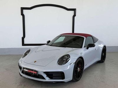 Usata Porsche 992 480 CV (353 kW) 2022 Bianco Cabrio