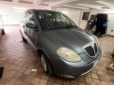 Usata Lancia Ypsilon 2007 Grigio Utilitaria
