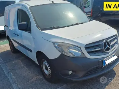 Usata Mercedes Citan 109 90 CV (66 kW) 2016 Bianco Monovolume