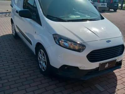 Usata Ford Transit Trend 75 CV (55 kW) 2023 Bianco Furgone