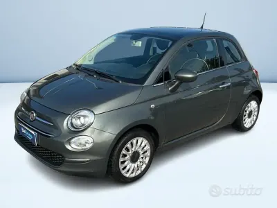 Usado Fiat 500 Lounge 69 CV (50 kW) 2019 Gris Berlina