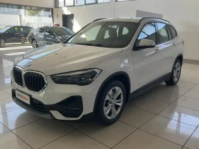 Usata BMW X1 Advantage 220 CV (161 kW) 2021 Bianco SUV