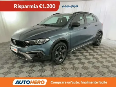 Usata Fiat Tipo Cross 95 CV (69 kW) 2021 Blu/azzurro Berlina