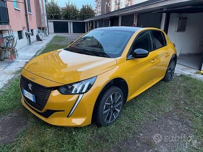 Usata Peugeot 208 GT 131 CV (96 kW) 2021 Giallo Utilitaria