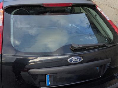 Usata Ford Focus 140 CV (102 kW) 2005 Nero Coupé