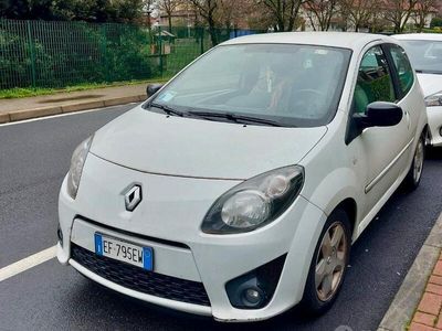 usata Renault Twingo 1,2 benzina ottobre 2010