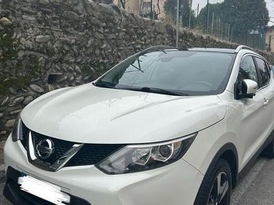 Usata Nissan Qashqai 131 CV (96 kW) 2017 Bianco SUV