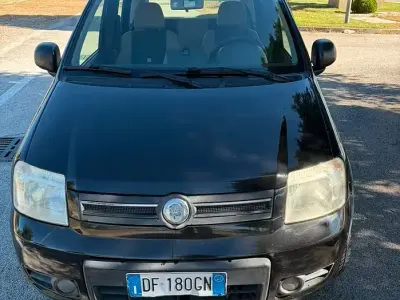 Usata Fiat Panda 4x4 69 CV (50 kW) 2007 Utilitaria