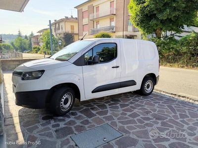 Usata Toyota Proace City City 110 CV (80 kW) 2021 Bianco Monovolume