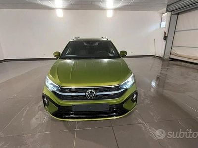 Usata VW Taigo R-line 116 CV (85 kW) 2024 Verde SUV