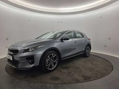 Usata Kia XCeed 160 CV (117 kW) 2022 Grigio SUV