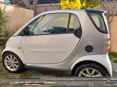 Usata Smart ForTwo Coupé 54 CV (39 kW) 2000 Bianco Coupé