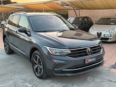Usata VW Tiguan 150 CV (110 kW) 2022 Grigio SUV