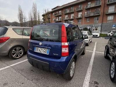 Usata Fiat Panda Climbing 60 CV (44 kW) 2010 Blu Utilitaria