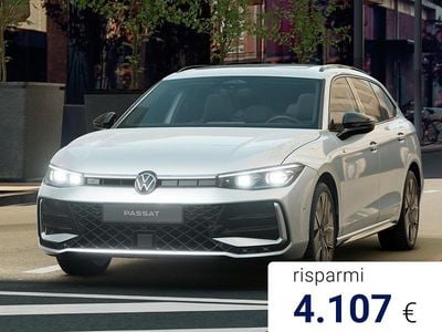 Nuova VW Passat R-line Plus 150 CV (110 kW) 2025 Dolomite silver metallizzato Station wagon