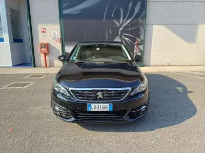 Usata Peugeot 308 Allure 131 CV (96 kW) 2020 Nero Berlina