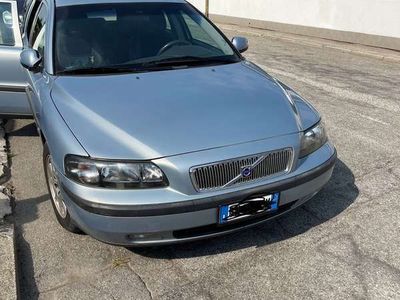 usata Volvo V70 2.4 Momentum 170cv