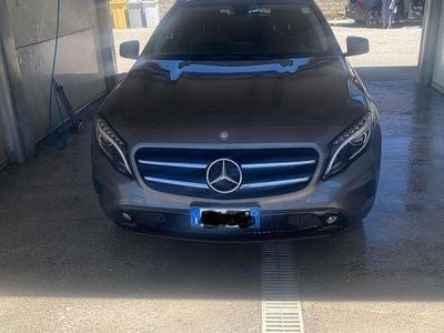 Mercedes GLA200