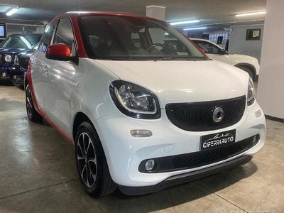 Usata Smart ForFour 89 CV (65 kW) 2017 Bianco Utilitaria