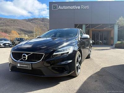 Usata Volvo V40 R-Design 120 CV (88 kW) 2017 Nero Berlina