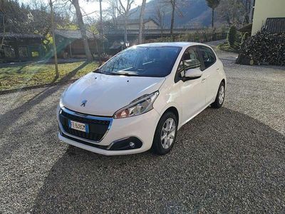 Usata Peugeot 208 Active 75 CV (55 kW) 2016 Utilitaria