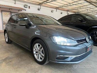 Usata VW Golf VII Business 116 CV (85 kW) 2018 Grigio Berlina