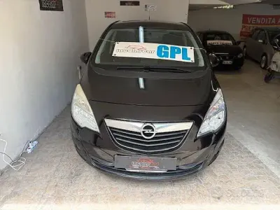 Usata Opel Meriva 101 CV (74 kW) 2010 Monovolume