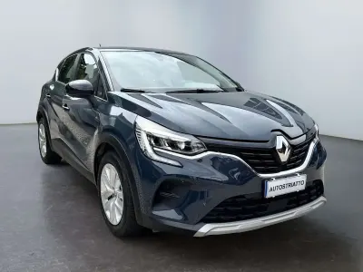 Usata Renault Captur Equilibre 143 CV (105 kW) 2023 Blu/azzurro SUV