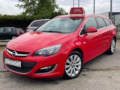 usata Opel Astra 1.4 Turbo 140CV Sports Tourer GPL Tech Cosmo