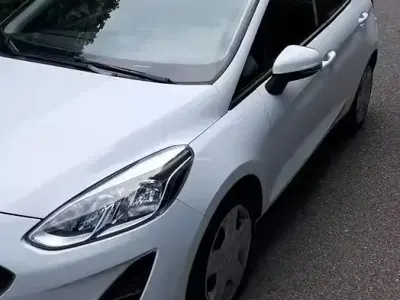 Usata Ford Fiesta 86 CV (63 kW) 2018 Bianco Utilitaria